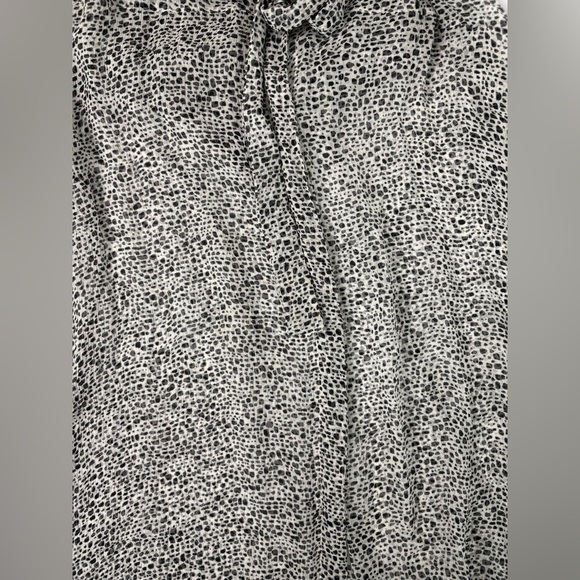 Hobbs London Short Ruffle Sleeve Black And White Polka Dot Dress - Picture 4 of 4